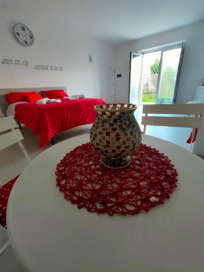 Bed and Breakfast La Staccionata Bianca à Viterbe Extérieur photo